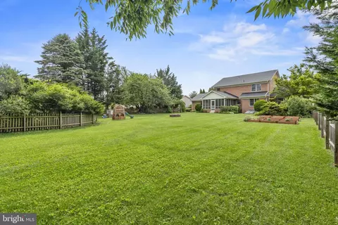 Exterior - 8029 Stone Ridge Dr, Frederick, MD 21702 photo 4 of 6