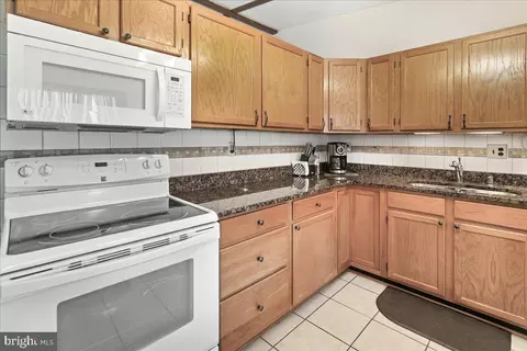 414 White Oak Pl, Frederick, MD 21701 photo 15