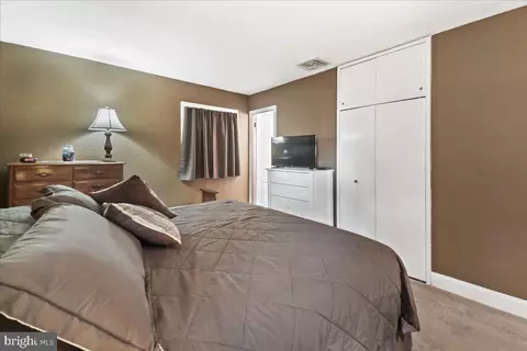 414 White Oak Pl, Frederick, MD 21701 photo 22