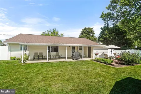414 White Oak Pl, Frederick, MD 21701 photo 5