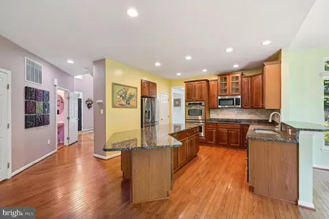 Kitchen - 2132 Chestnut Ln, Frederick, MD 21702 photo 1 of 7