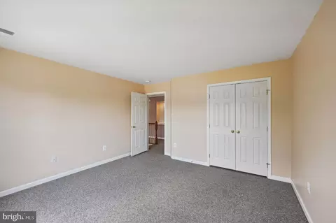 Bedroom - 2132 Chestnut Ln, Frederick, MD 21702 photo 3 of 10