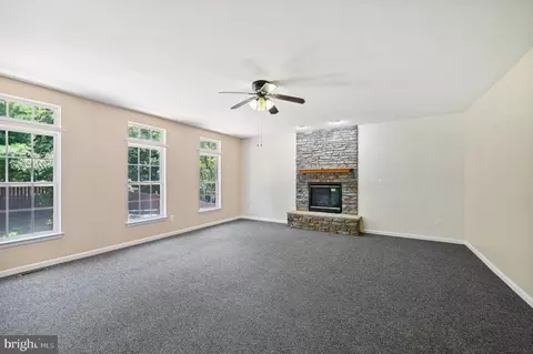 Living - 2132 Chestnut Ln, Frederick, MD 21702 photo 2 of 3