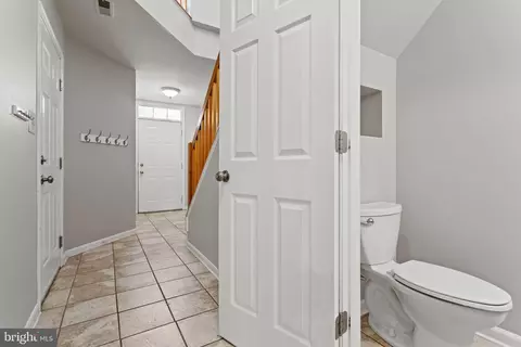 900 Turning Point Ct, Frederick, MD 21701 photo 10