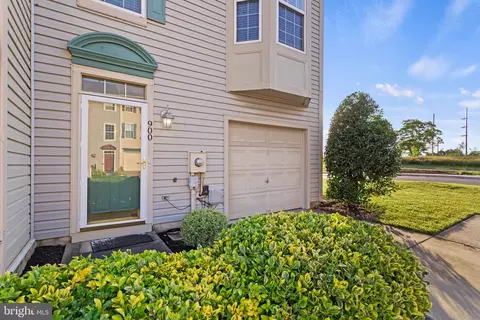 900 Turning Point Ct, Frederick, MD 21701 photo 6