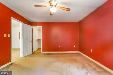 8003 Gambrill Park Rd, Frederick, MD 21702 photo 13