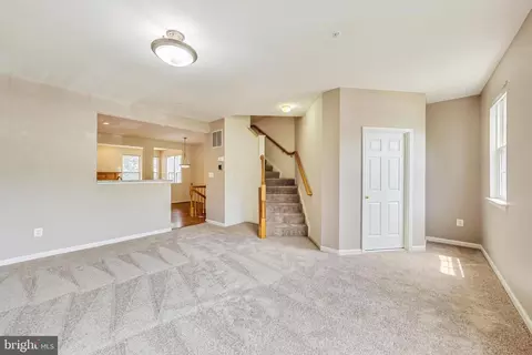 Living - 9416 Singleton Pl, Frederick, MD 21704 photo 5 of 7