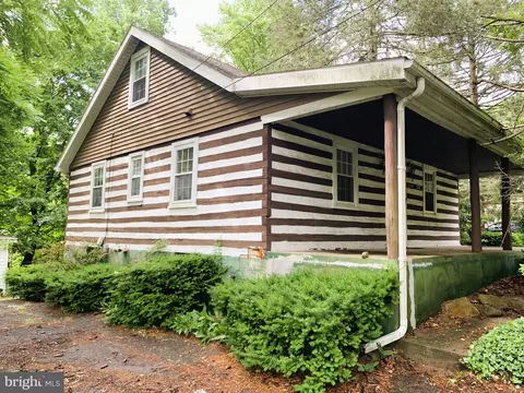 6209 Mountaindale Rd, Thurmont, MD 21788