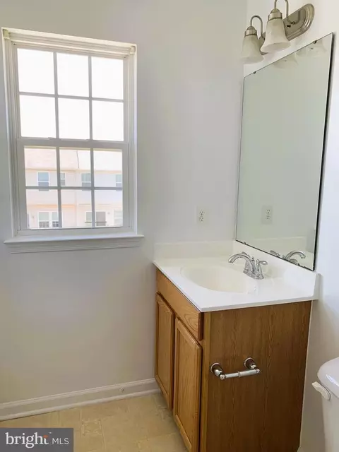2052 Spring Run Cir, Frederick, MD 21702 photo 19