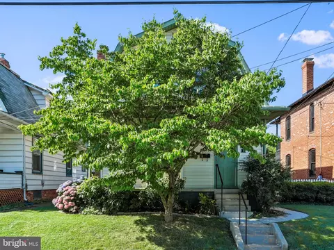 114 E 7th St, Frederick, MD 21701 photo 3