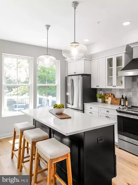 Kitchen - 32 Hamilton Ave, Frederick, MD 21701 photo 17 of 17