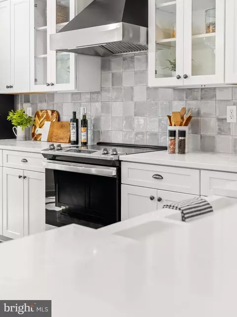 Kitchen - 32 Hamilton Ave, Frederick, MD 21701 photo 16 of 17