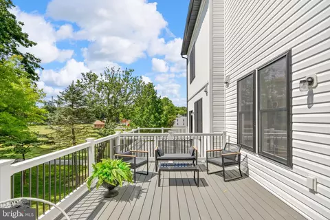 Exterior - 32 Hamilton Ave, Frederick, MD 21701 photo 6 of 15