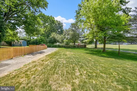 Exterior - 32 Hamilton Ave, Frederick, MD 21701 photo 12 of 15