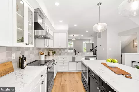 Kitchen - 32 Hamilton Ave, Frederick, MD 21701 photo 11 of 17