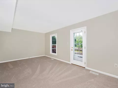 2423 Dunmore Ct, Frederick, MD 21702 photo 29
