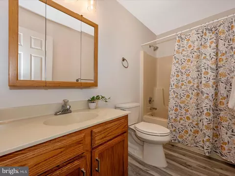 2423 Dunmore Ct, Frederick, MD 21702 photo 10