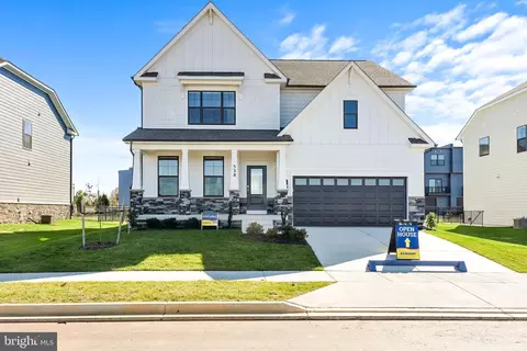 470 Hanson St, Frederick, MD 21701