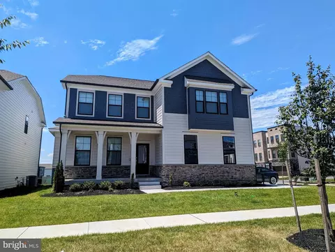 466 Hanson St, Frederick, MD 21701