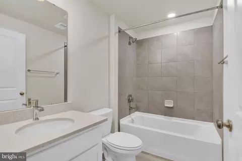 700 Bond St, Frederick, MD 21701 photo 28