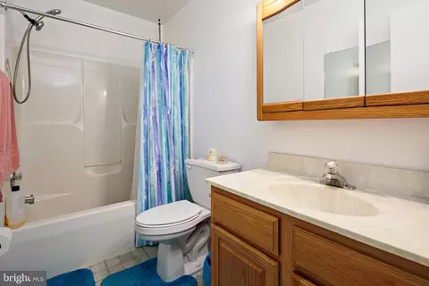 Bath - 5684 Crabapple Dr, Frederick, MD 21703 photo 1 of 2