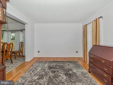 Living - 1422 Teal Ln, Frederick, MD 21703 photo 3 of 5