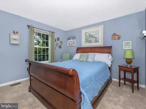 Bedroom - 1422 Teal Ln, Frederick, MD 21703 photo 5 of 7