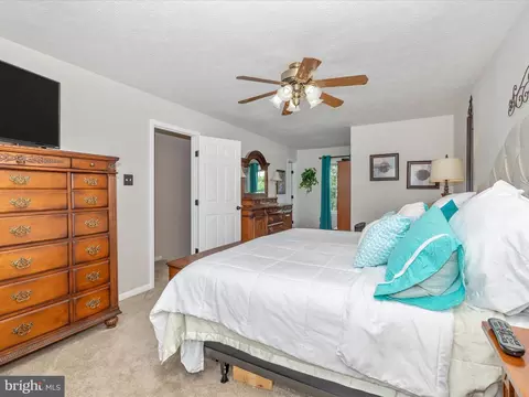 Bedroom - 1422 Teal Ln, Frederick, MD 21703 photo 3 of 7