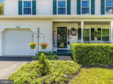 Exterior - 1422 Teal Ln, Frederick, MD 21703 photo 2 of 10