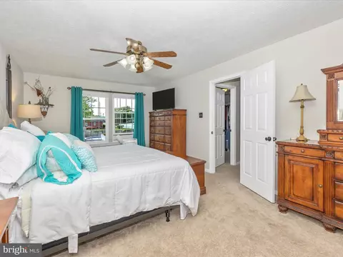 Bedroom - 1422 Teal Ln, Frederick, MD 21703 photo 2 of 7