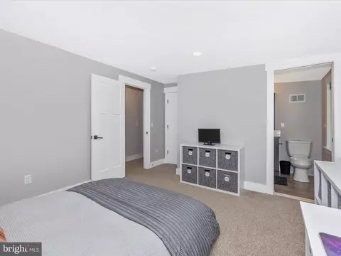 Bedroom - 5316 Stone Rd, Frederick, MD 21703 photo 5 of 7