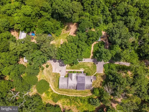 View/Area - 5316 Stone Rd, Frederick, MD 21703 photo 2 of 7