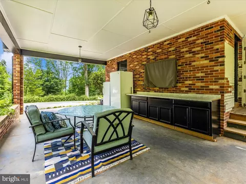 Exterior - 5316 Stone Rd, Frederick, MD 21703 photo 9 of 22