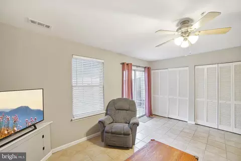 924 Turning Point Ct, Frederick, MD 21701 photo 12
