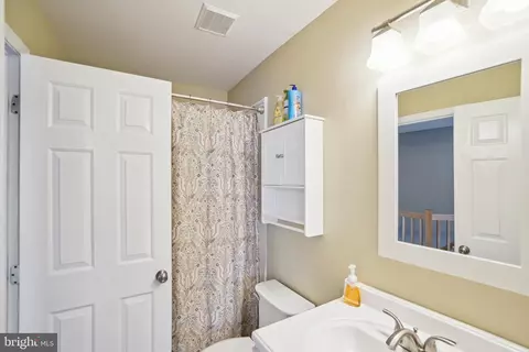 924 Turning Point Ct, Frederick, MD 21701 photo 25