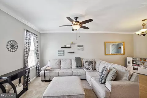 924 Turning Point Ct, Frederick, MD 21701 photo 7