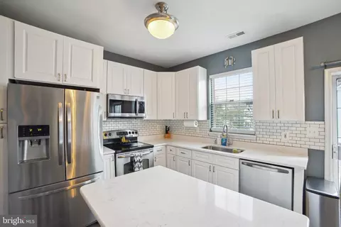 924 Turning Point Ct, Frederick, MD 21701 photo 14