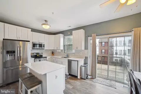 924 Turning Point Ct, Frederick, MD 21701 photo 15