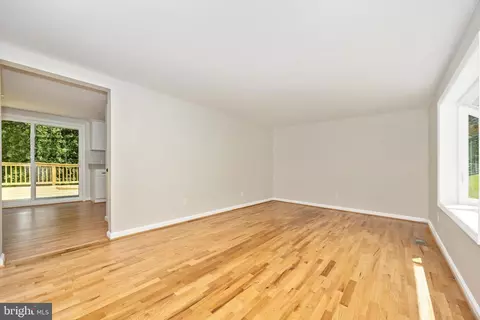 6411 Fulmer Rd, Frederick, MD 21703 photo 4