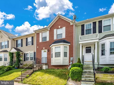 2004 Rosecrans Ct, Frederick, MD 21702