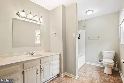 7006 Runnymeade Ct, Frederick, MD 21702 photo 32