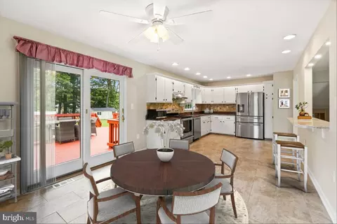 7006 Runnymeade Ct, Frederick, MD 21702 photo 11