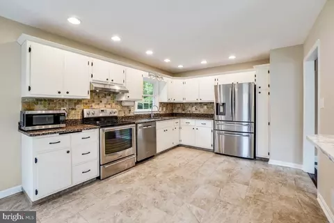 7006 Runnymeade Ct, Frederick, MD 21702 photo 6