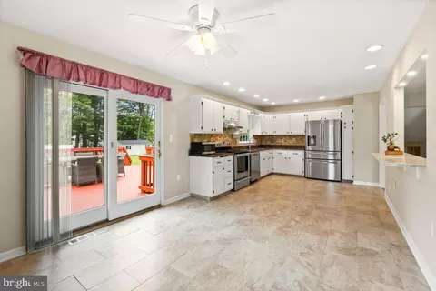 7006 Runnymeade Ct, Frederick, MD 21702 photo 12