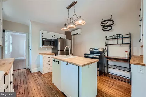 Kitchen - 335 E 3rd St, Frederick, MD 21701 photo 2 of 3