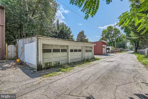 Exterior - 335 E 3rd St, Frederick, MD 21701 photo 7 of 7
