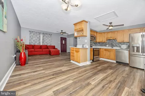 1189 Avondale Ct, Frederick, MD 21702 photo 6