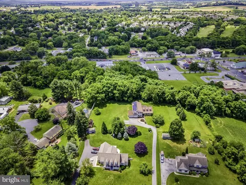 View/Area - 4483 Willow Tree Dr, Middletown, MD 21769 photo 4 of 16