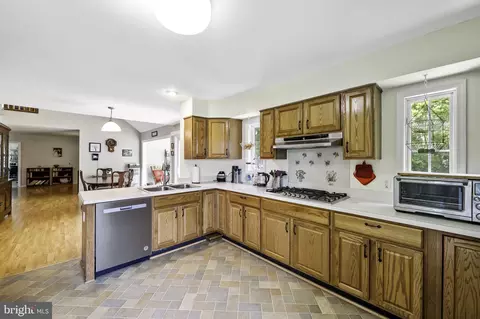 Kitchen - 4483 Willow Tree Dr, Middletown, MD 21769 photo 2 of 3