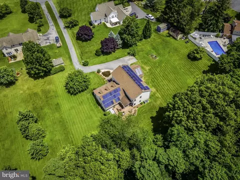 View/Area - 4483 Willow Tree Dr, Middletown, MD 21769 photo 10 of 16